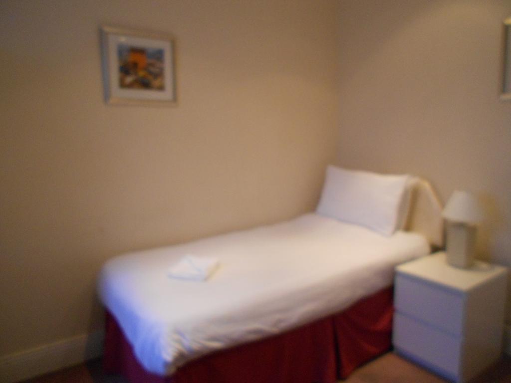 Marlborough Guest Accommodation Whitley Bay Bilik gambar